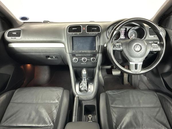 2012-Volkswagen-Golf-VI-14-TSI-Auto-Cabrio-Comfortline image:1