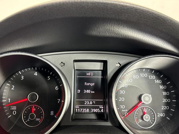 2012-Volkswagen-Golf-VI-14-TSI-Auto-Cabrio-Comfortline image:2