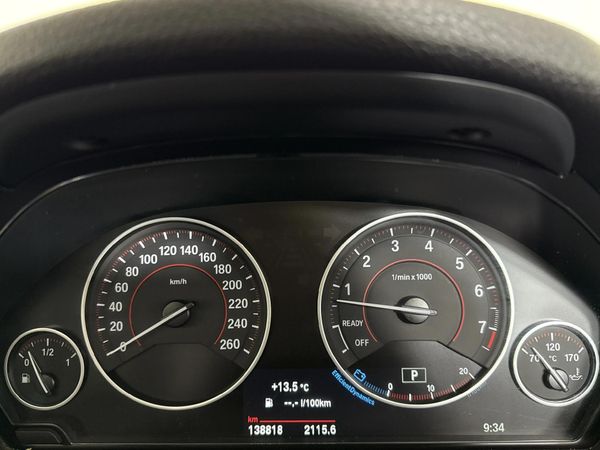 2015-BMW-3-Series-320i-Sport-Auto image:2