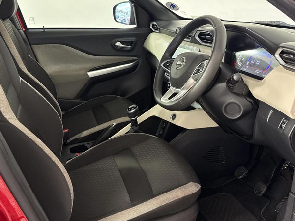 2024-Nissan-Magnite-10T-Acenta image:9