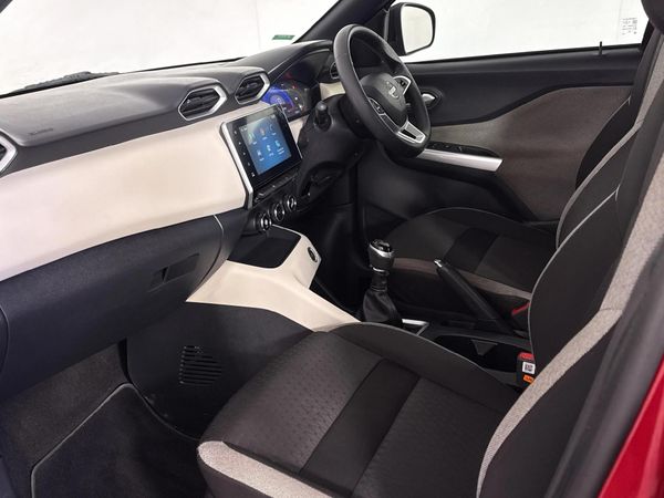 2024-Nissan-Magnite-10T-Acenta image:8