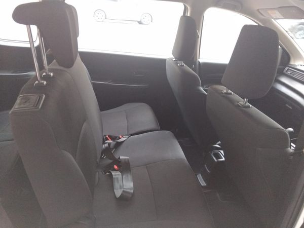 2023-Suzuki-Ertiga-15-GL image:15