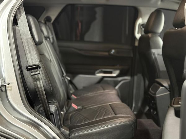 2025-Ford-Everest-20D-Bi-Turbo-XLT-4x4-Auto image:5