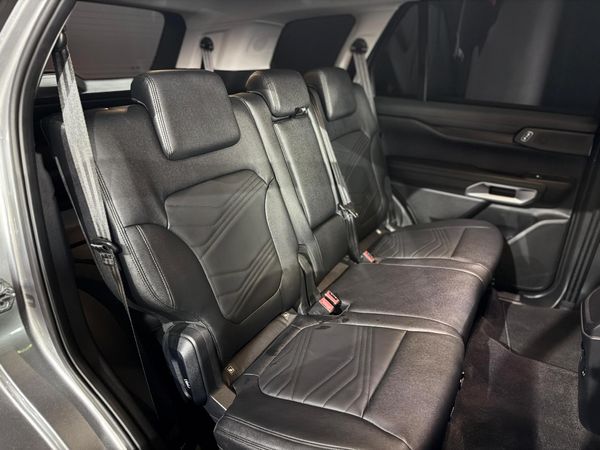 2025-Ford-Everest-20D-Bi-Turbo-XLT-4x4-Auto image:6