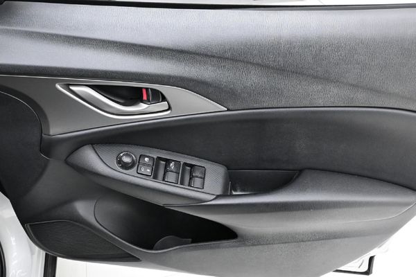 2019-Mazda-CX-3-20-Dynamic image:24