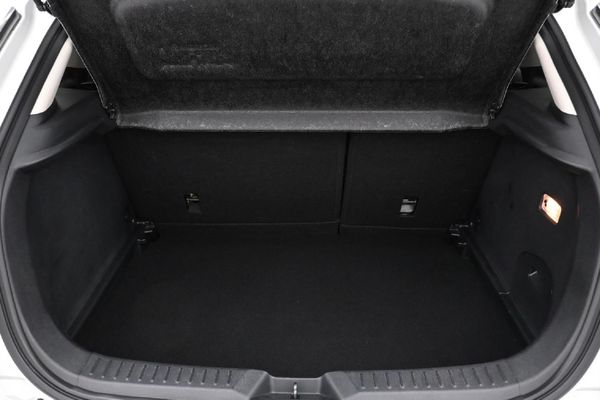2019-Mazda-CX-3-20-Dynamic image:26