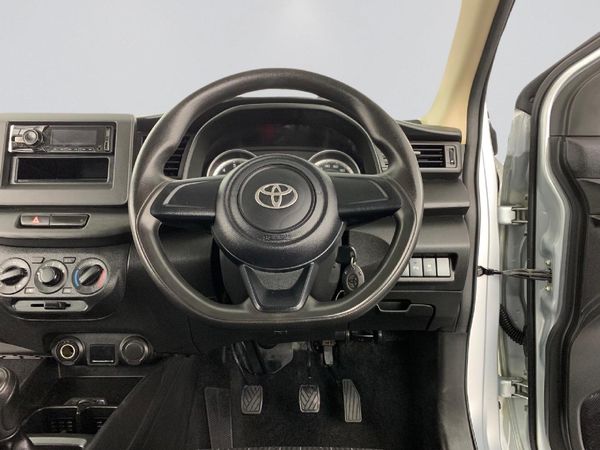 2024-Toyota-Rumion-15-S image:9