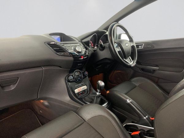 2017-Ford-Fiesta-ST-200-16-EcoBoost-3-dr image:16