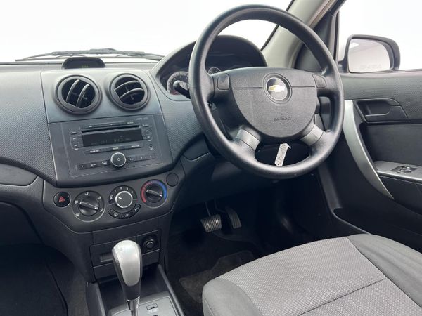 2014-Chevrolet-Aveo-16-LS-Auto image:5