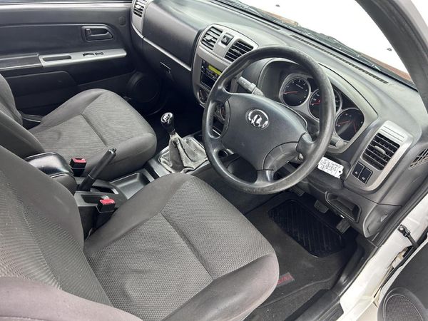 2017-GWM-Steed-5-22-MPi-Double-Cab image:14