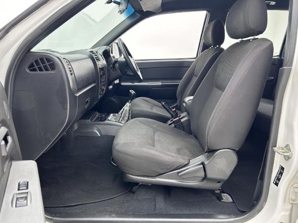 2017-GWM-Steed-5-22-MPi-Double-Cab image:6