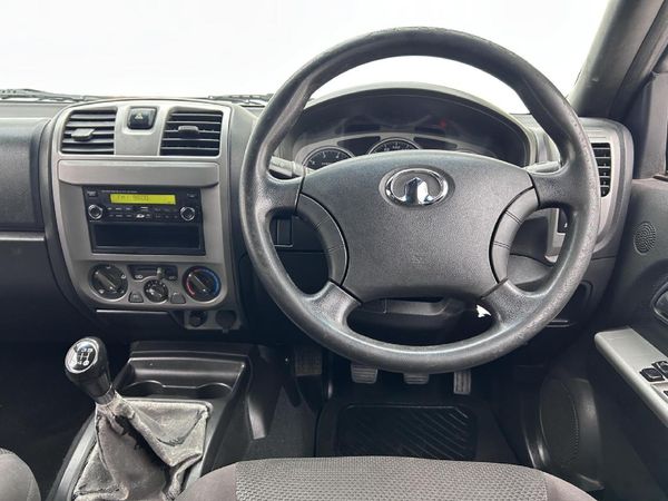 2017-GWM-Steed-5-22-MPi-Double-Cab image:8