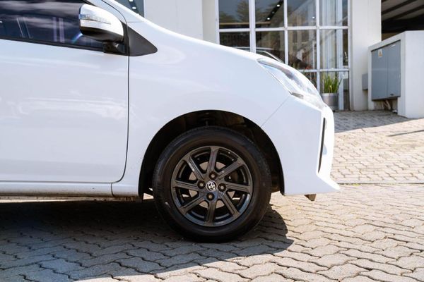 2021-Toyota-Agya-10-Auto image:21