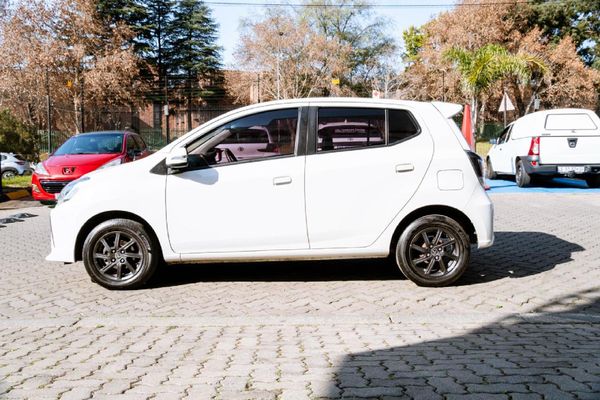 2021-Toyota-Agya-10-Auto image:3