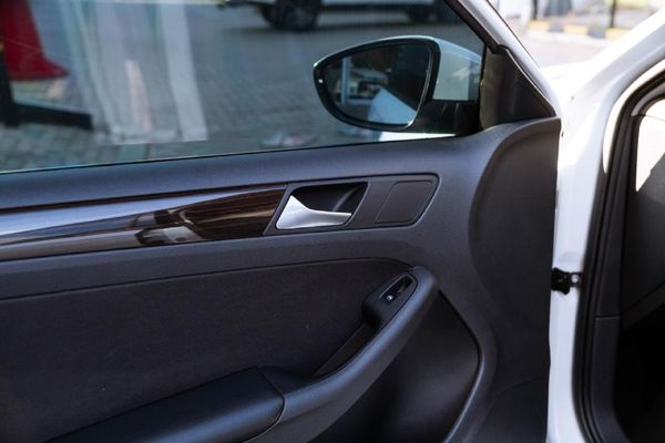 2018-Volkswagen-Jetta-GP-14-TSI-Comfortline-Auto image:21