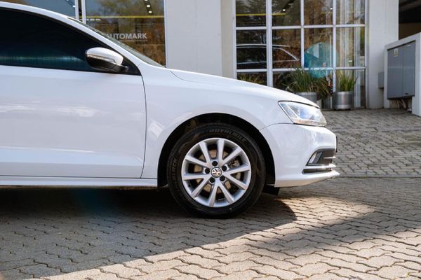 2018-Volkswagen-Jetta-GP-14-TSI-Comfortline-Auto image:25