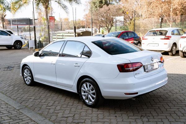 2018-Volkswagen-Jetta-GP-14-TSI-Comfortline-Auto image:4
