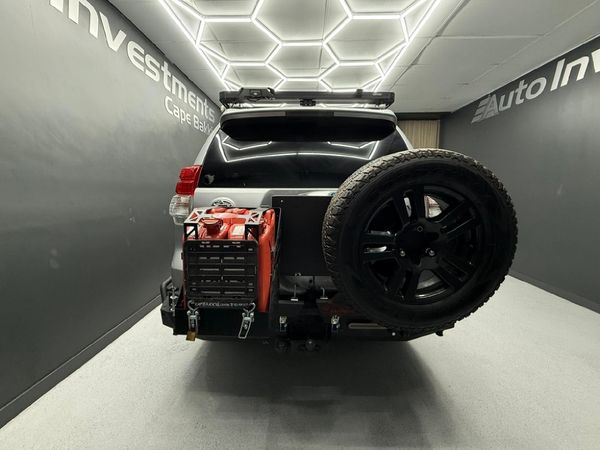 2012-Toyota-Land-Cruiser-Prado-40-V6-VX-Auto image:3
