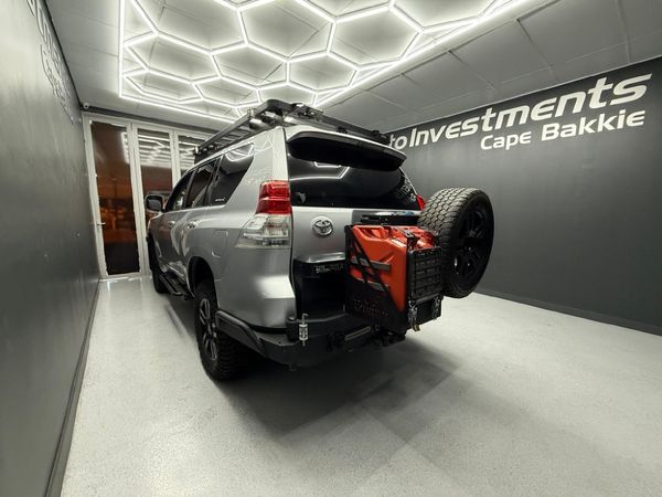 2012-Toyota-Land-Cruiser-Prado-40-V6-VX-Auto image:4