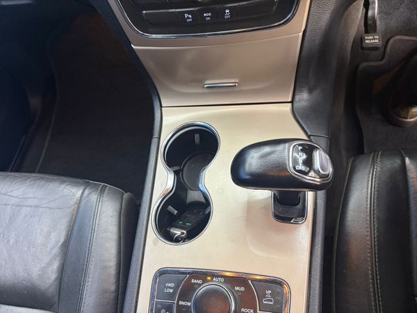 2014-Jeep-Grand-Cherokee-30-V6-CRD-Limited image:22