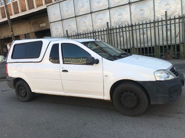 2016-Nissan-NP200-16-S image:8