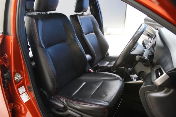 2018-Toyota-Yaris-15-Sport-5-dr image:37