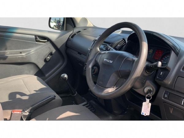 2022-Isuzu-D-Max-250-HO-Fleetside-Safety-Single-Cab image:22