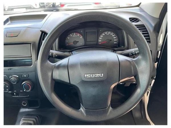 2026-Isuzu-D-Max-250C-Fleetside-Single-Cab image:8