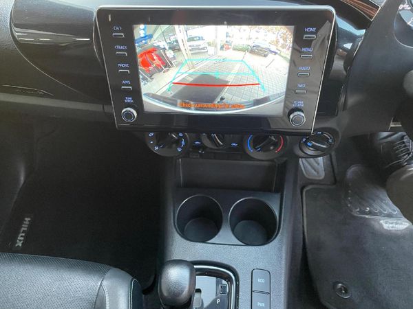 2023-Toyota-Hilux-28-GD-6-Raised-Body-Legend-4x4-Auto-Extended-Cab image:13