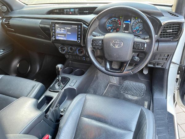 2023-Toyota-Hilux-28-GD-6-Raised-Body-Legend-4x4-Auto-Extended-Cab image:23