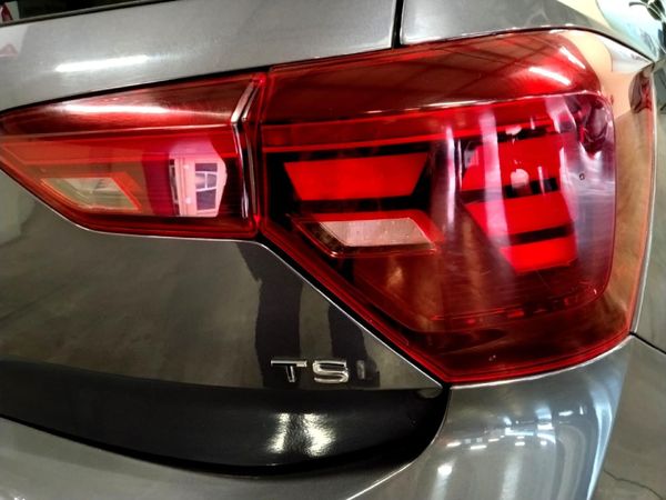 2022-Volkswagen-Polo-10-TSI-Life image:28