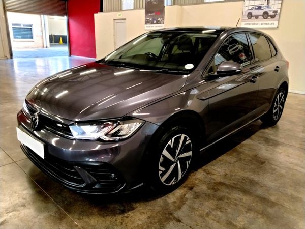 2022-Volkswagen-Polo-10-TSI-Life image:2