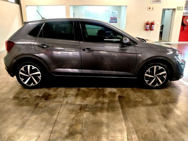 2022-Volkswagen-Polo-10-TSI-Life image:5
