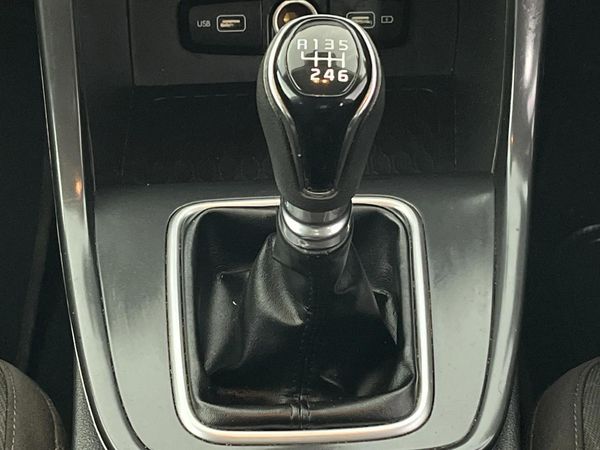 2023-Hyundai-Creta-15-Premium image:10