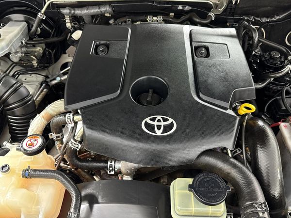 2018-Toyota-Hilux-24-GD-6-Raised-Body-SRX-Single-Cab image:9