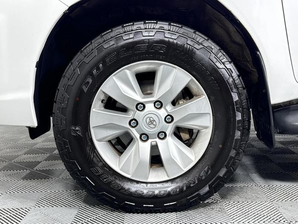 2018-Toyota-Hilux-24-GD-6-Raised-Body-SRX-Single-Cab image:2
