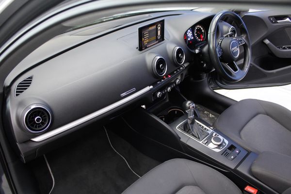 2020-Audi-A3-Sportback-10-TFSI-Auto-30-TFSI image:35