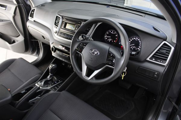 2017-Hyundai-Tucson-20-Premium-Auto image:13