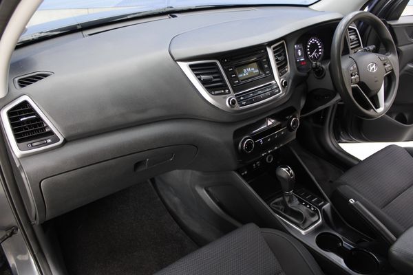 2017-Hyundai-Tucson-20-Premium-Auto image:14