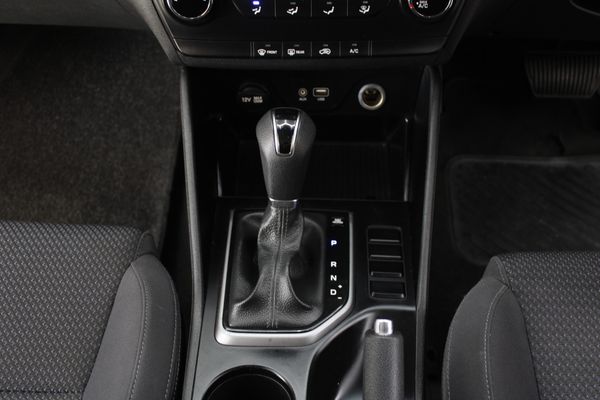 2017-Hyundai-Tucson-20-Premium-Auto image:18
