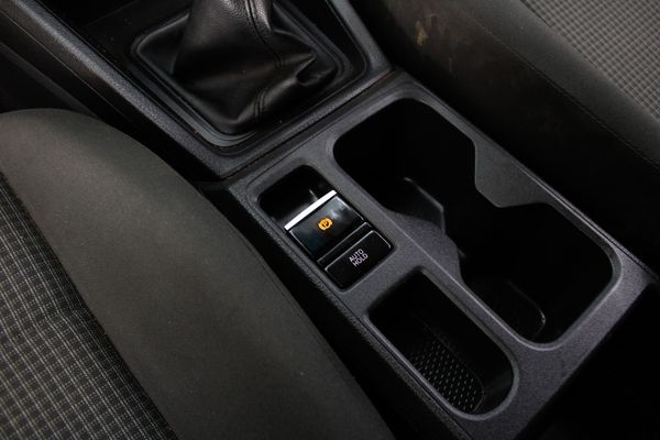 2022-Volkswagen-Caddy-Cargo-16i-81kw-Panel-Van image:22
