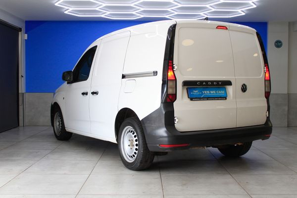 2022-Volkswagen-Caddy-Cargo-16i-81kw-Panel-Van image:4