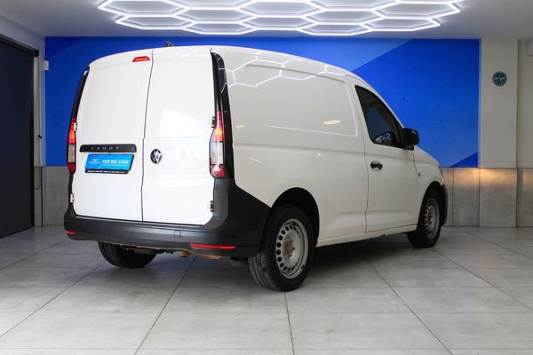 2022-Volkswagen-Caddy-Cargo-16i-81kw-Panel-Van image:6