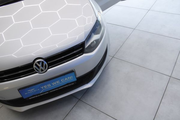 2013-Volkswagen-Polo-14-Comfortline-5-dr image:10