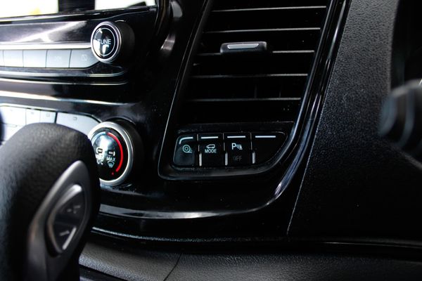 2024-Ford-Tourneo-Custom-20-TDCi-Trend-Auto-96kW image:21