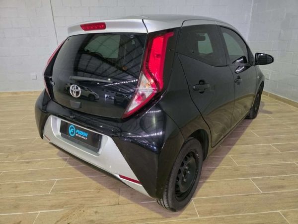 2020-Toyota-Aygo-10-X-Clusiv-5-dr image:10