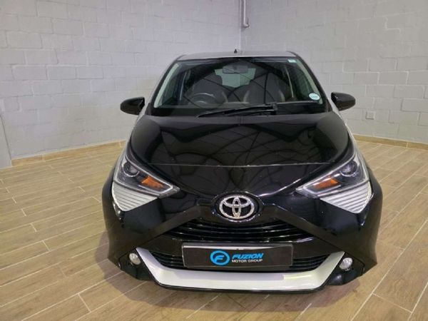 2020-Toyota-Aygo-10-X-Clusiv-5-dr image:4