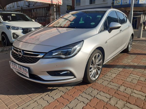 2017-Opel-Astra-16T-Sport-Plus-5-dr image:15