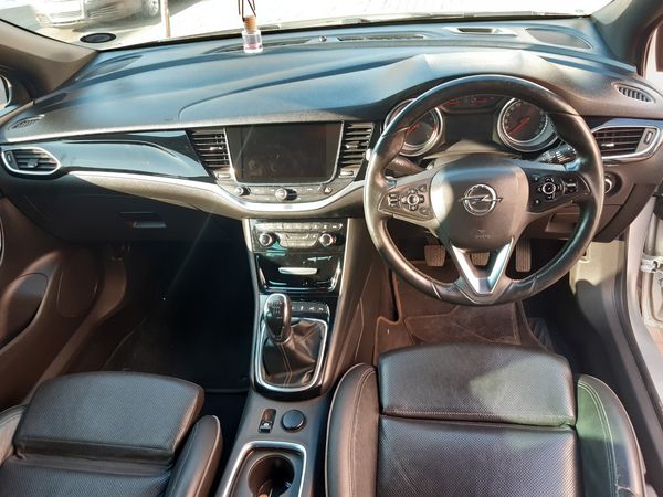 2017-Opel-Astra-16T-Sport-Plus-5-dr image:2