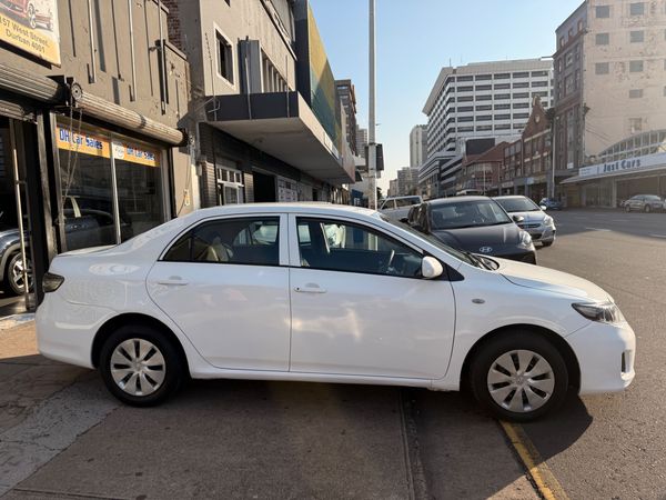 2017-Toyota-Corolla-16-Esteem image:15
